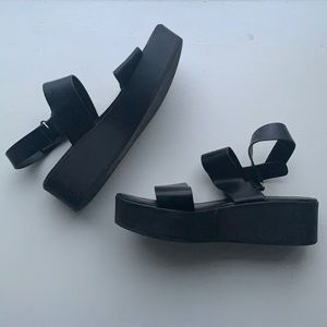 Black CityClassified women’s Platforms